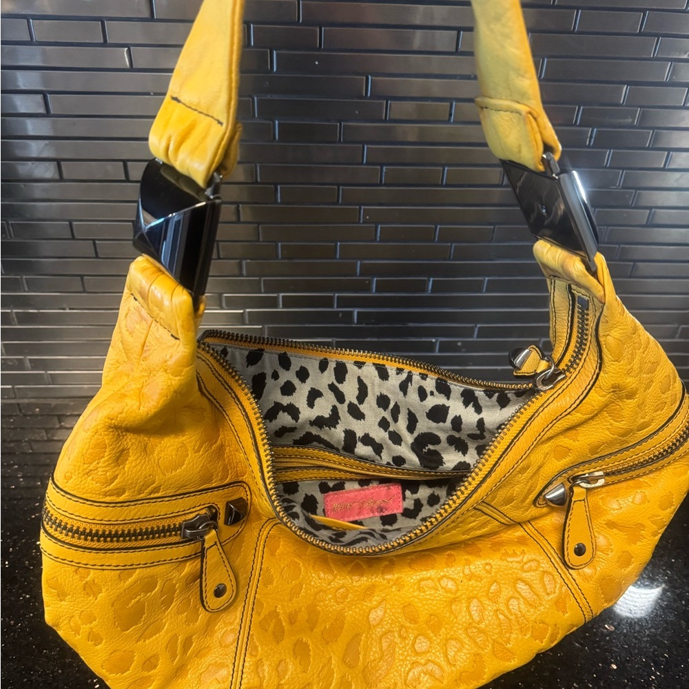 Betsey Johnson Leather Animal Print Hobo Shoulder Bag 🐆 - Picture 3 of 5